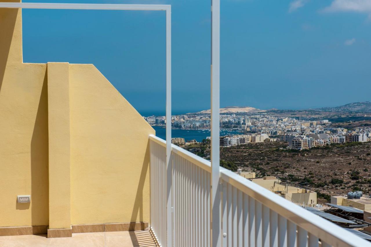 Summer Breeze Penthouse With Private Hot Tub & Terrace With Panoramic Views, By Getawaysmalta Mellieħa Exterior foto