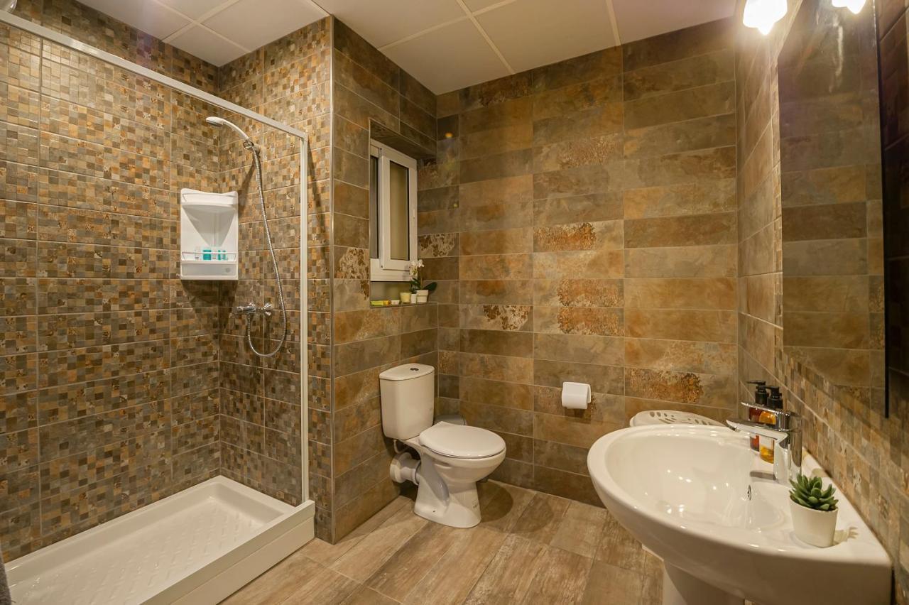 Summer Breeze Penthouse With Private Hot Tub & Terrace With Panoramic Views, By Getawaysmalta Mellieħa Exterior foto
